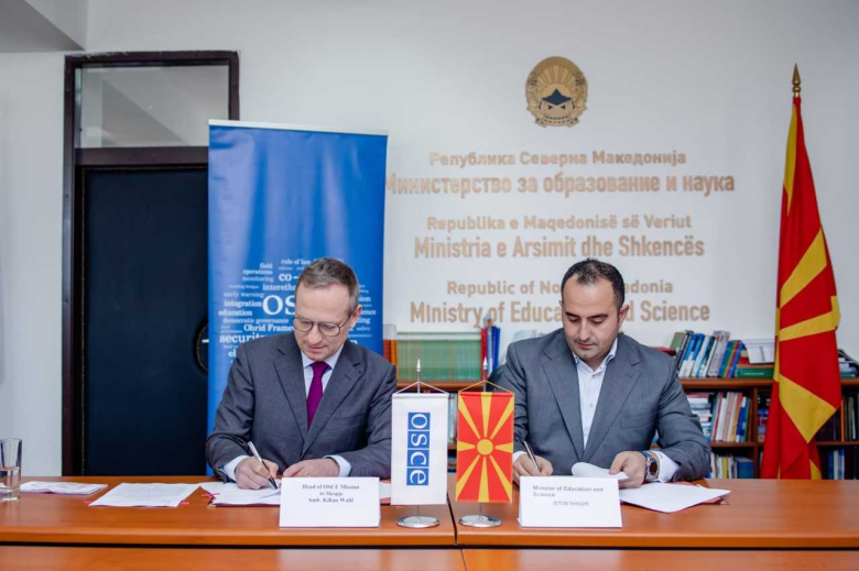 МОН и ОБСЕ потпишаа два меморандума за унапредување на меѓуетничката интеграција во образованието